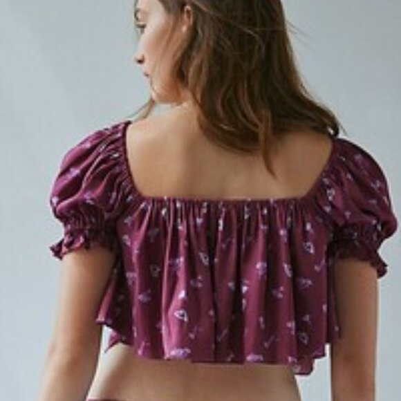 NWT Out From Under Grace Satin Flyaway Top XS - Picture 2 of 3